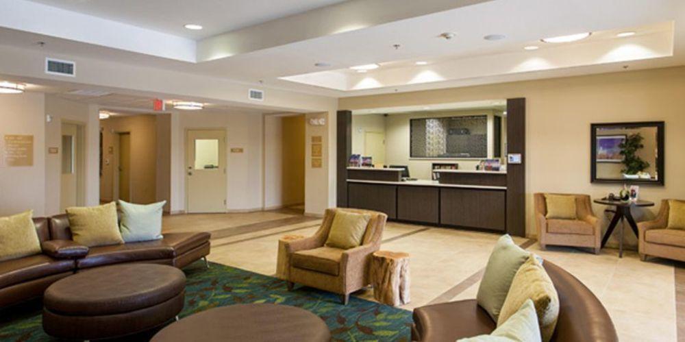 Candlewood College Station By Ihg Hotel