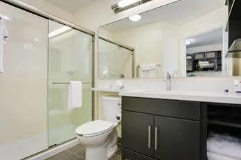Candlewood College Station By Ihg Bryan