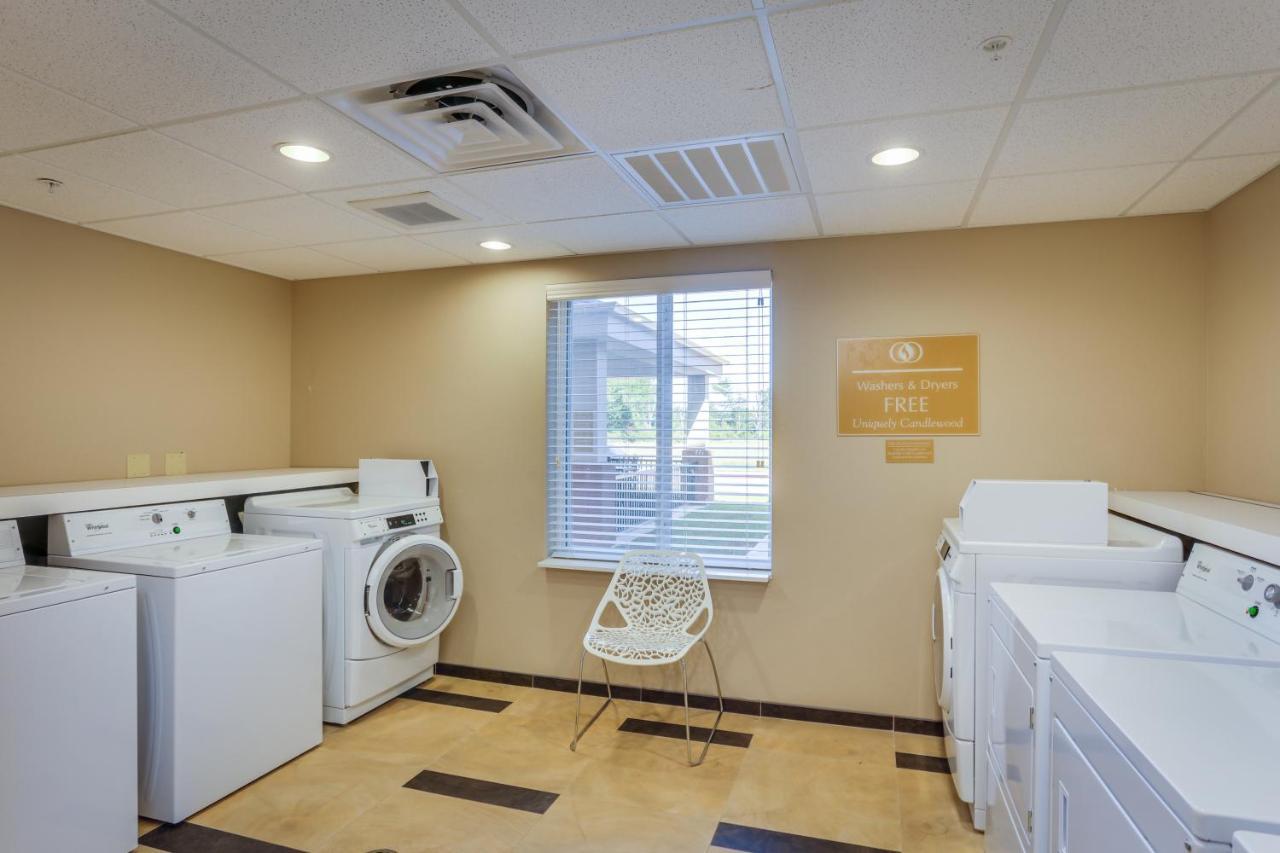 Candlewood College Station By Ihg Hotel 2*